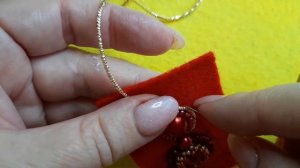 Украшение ручной работы из бисера и бусин. Серьги 2.