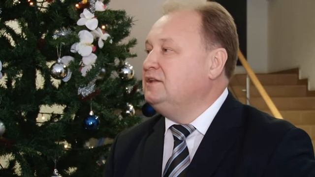 Apie vandentiekio tinklų užšalimus. Naujametiniai palinkėjimai смотреть онлайн