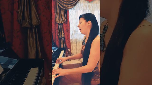 Софья Шесталова поет русскую народную песню ,,Тонкая рябина "#russianfolksong#русскаянароднаяпесня