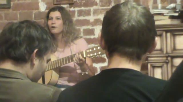 Юлия Йолли Сахно Ev sistr древнебретонская песня