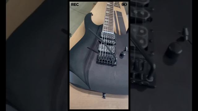 Ibanez grg170dxb 10,800 baht