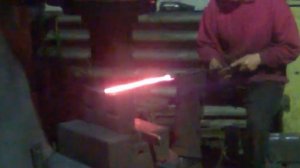 Как сделать лазерный меч