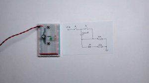 D-триггер с динамическим управлением