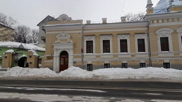 Москва. Прогулка по улице Воронцово Поле