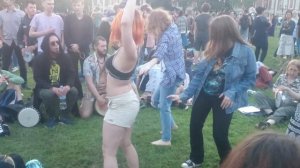 Хиппятник в Царицыно - Знатный сиськотряс