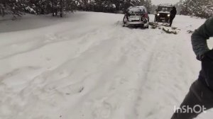 #уаз #снегопадвлесу #быстраяпомощь Застряли в снегопад на машине. Как нам удалось выбраться?