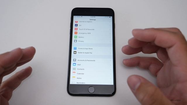 iOS 11 Beta 4 - What's New? смотреть онлайн