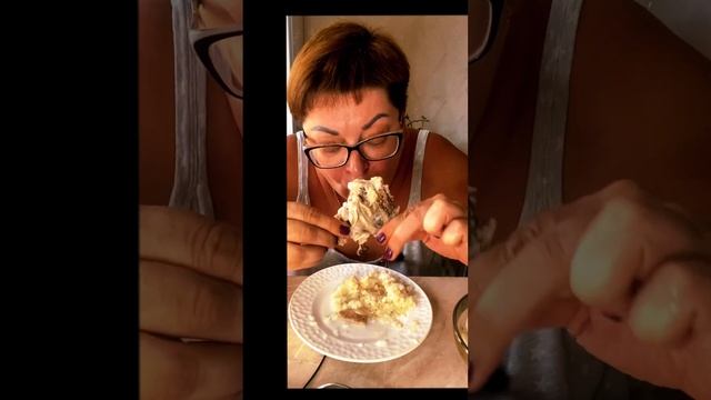 МУКБАНГ/РИСОВАЯ КАША И КУРИЦА/САМЫЙ ЛЕНИВЫЙ ОБЕД смотреть онлайн