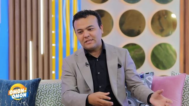 Ойбек Холмедов Отаси Мирзабек Ва Аваз Оҳунни Солиштирди Ҳамда Ҳақиқатни Айтди! смотреть онлайн