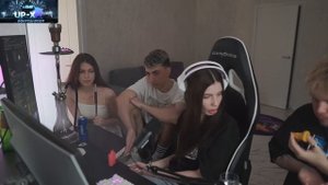 Про $EКС: Вишенка, Фруктозка, Десаут и Марк Гуакамоле