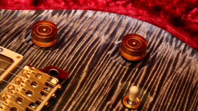 Fender Stratocaster American Deluxe2010 : sleepwalk смотреть онлайн