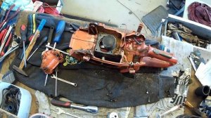 Disassembly of Husqvarna 357 XPG chainsaw for spare parts Бензопила Хускварна 357 на запчасти
