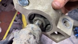 Замена сайлентблоков переднього рычага Golf 5 Passat b6 golf 6 touran tiguan