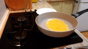 ??Омлет или Яичница болтунья? быстрая моментальная вкусная ?мягкая за две минуты???Быстрый Омлет