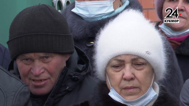Язучы, режиссер, якташыбыз Заһид Мәхмүдине соңгы юлга туганнары, якыннары, хезмәттәшләре озатты...