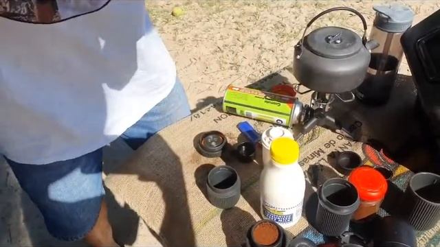 How to use a nanopresso and minipresso coffee maker on the beach