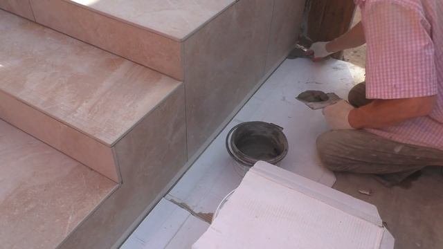 Основные правила облицовки керамогранитом ступеней на улице . смотреть онлайн
