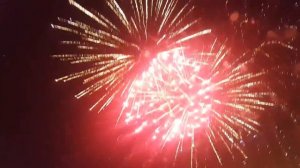 Новый Год начался! Орск. Открытие ёлки.  Салют. Фейерверк.