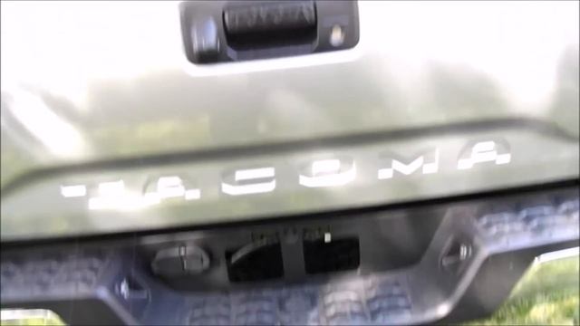 2016 Toyota Tacoma TRD Off Road 4X4 V6 Double Cab Start Up, Review and Tour смотреть онлайн