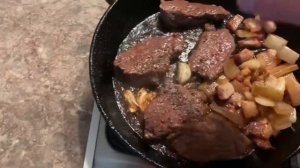 Жареное мясо лося