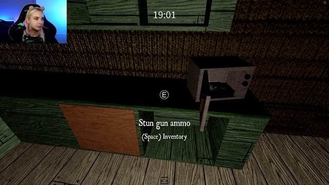 ПОБЕГ на ВЕРТОЛЕТЕ от БАБКИ и ДЕДА в РОБЛОКСЕ? ► GRANNY 2 в РОБЛОКС смотреть онлайн