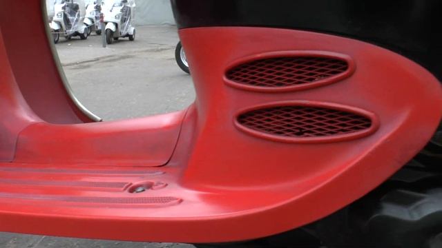 Скутер Honda Giorno 50 AF24 Deluxe - Walkaround, Kupiscooter.ru смотреть онлайн