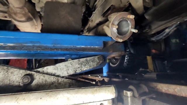 замена сцепления на УАЗе с шайбой #замена #сцепление #уаз #ремонт смотреть онлайн