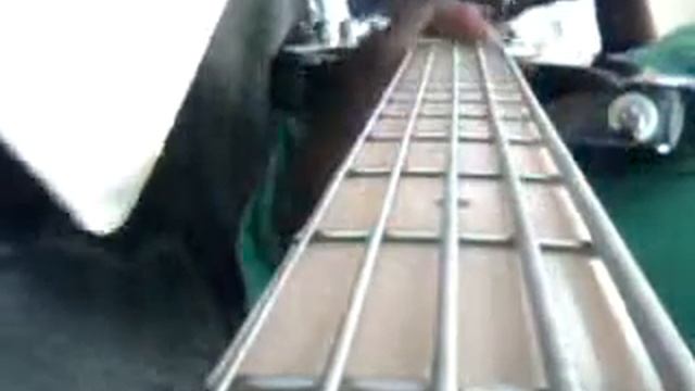 Myron Butler and Levi ''Jesus Saves'' on Ibanez ATK305 Bass смотреть онлайн