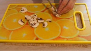 Сердца куриные тушеные с картофелем и грибами