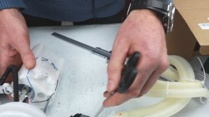 SQR481FC (1.8L), SQR484F (2L) бензонасос T111106610AB и T111106630AB для Chery Tiggo T11