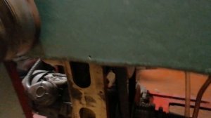 Токарный станок 16Б05П. Звук работы вариатора и передней бабки.