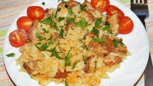 Жареный рис с мясом