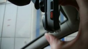 Как снимать видеорегистратор Mio 358 с кронштейна