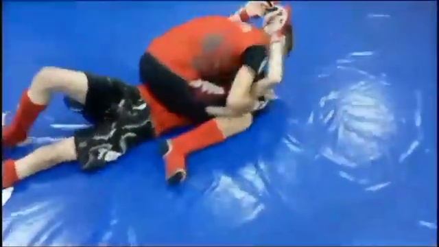 Защита от фронткика с выходом на болевой приём смотреть онлайн