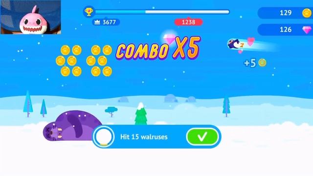 ПИНГВИН, белый МЕДВЕДЬ и АКУЛА на БАТУТЕ играют в BOUNCEMASTERS смотреть онлайн