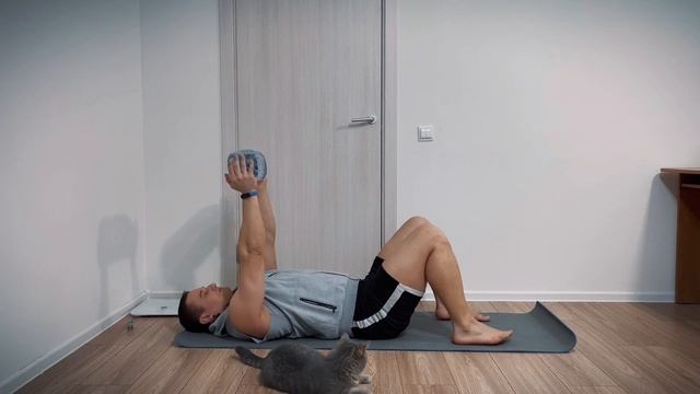 Чтобы увидеть свой пресс - делай это упражнение. Так появляются кубики на животе. смотреть онлайн