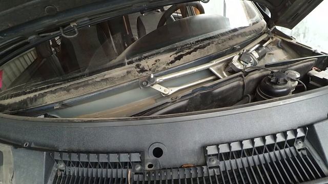 Шевроле нива: снимаем механизм стеклоочистителя смотреть онлайн