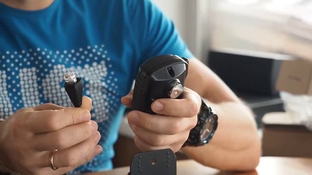 Профессиональные радиостанции Vertex Standard VX 2100, VX 2200 смотреть онлайн