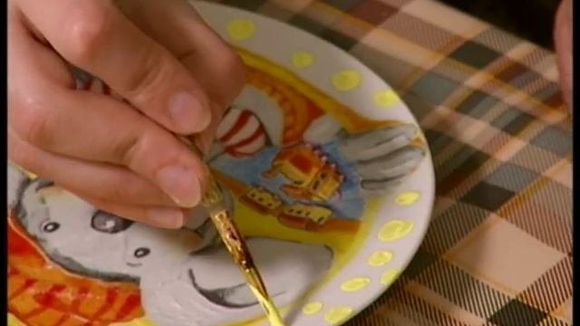 ДЕКУПАЖ: ДЕКОРИРОВАНИЕ ТАРЕЛКИ