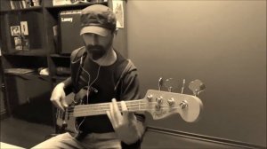 Rodrigo Amarante - Tuyo (narcos theme) (bass cover)