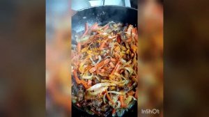 Плов с сушеным мясом говядины на обед. простое быстрое блюдо