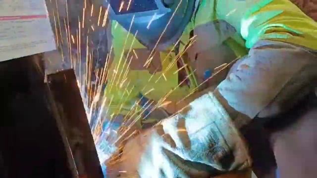 Курсы повышения квалификации Сварщиков MAG 135/136 сварщик в польше