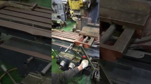 6р12 Вертикальный фрезерный станок. Видео в работе
