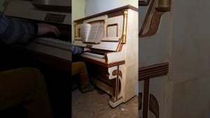 Demo "Offenbacher", an ancient Russian piano with german roots