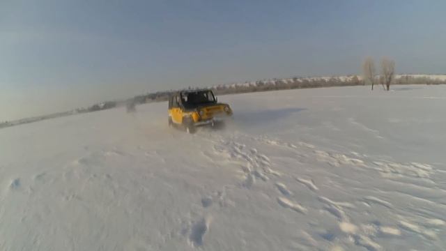 УАЗ на 1UZ vs. УАЗ на TD27 | УАЗ 300 сил | На УАЗах по снегу смотреть онлайн