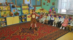осенний утренник в ясельной группе "Как лесные зверята Осень искали"