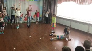 Танец на день защиты детей (дети 6 лет)