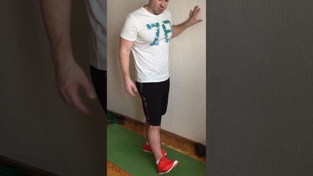 ? Если сильно болят колени - может помочь очень просто упражнение ?