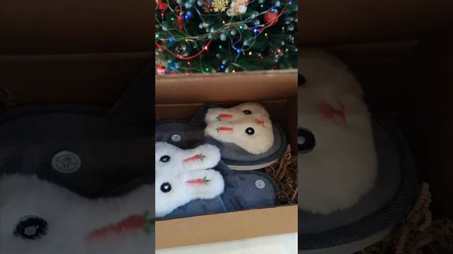 Женские домашние тапочки с Символом года 2023 г. Зайчика, кролика 🐰 смотреть онлайн