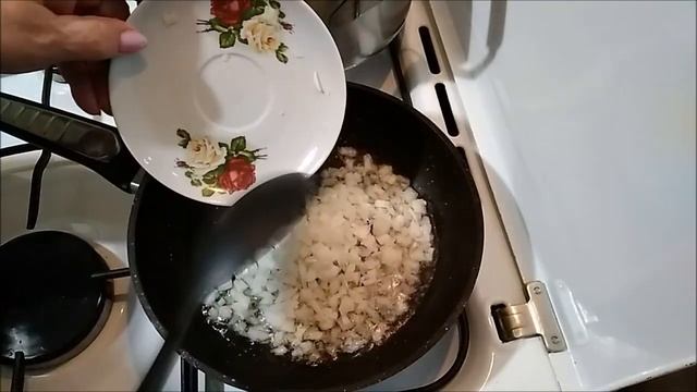 Рассольник с белыми грибами и перловкой.